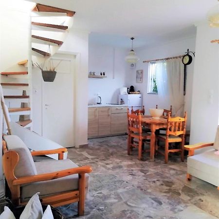 Perigiali beach apartment Perigialion Bagian luar foto